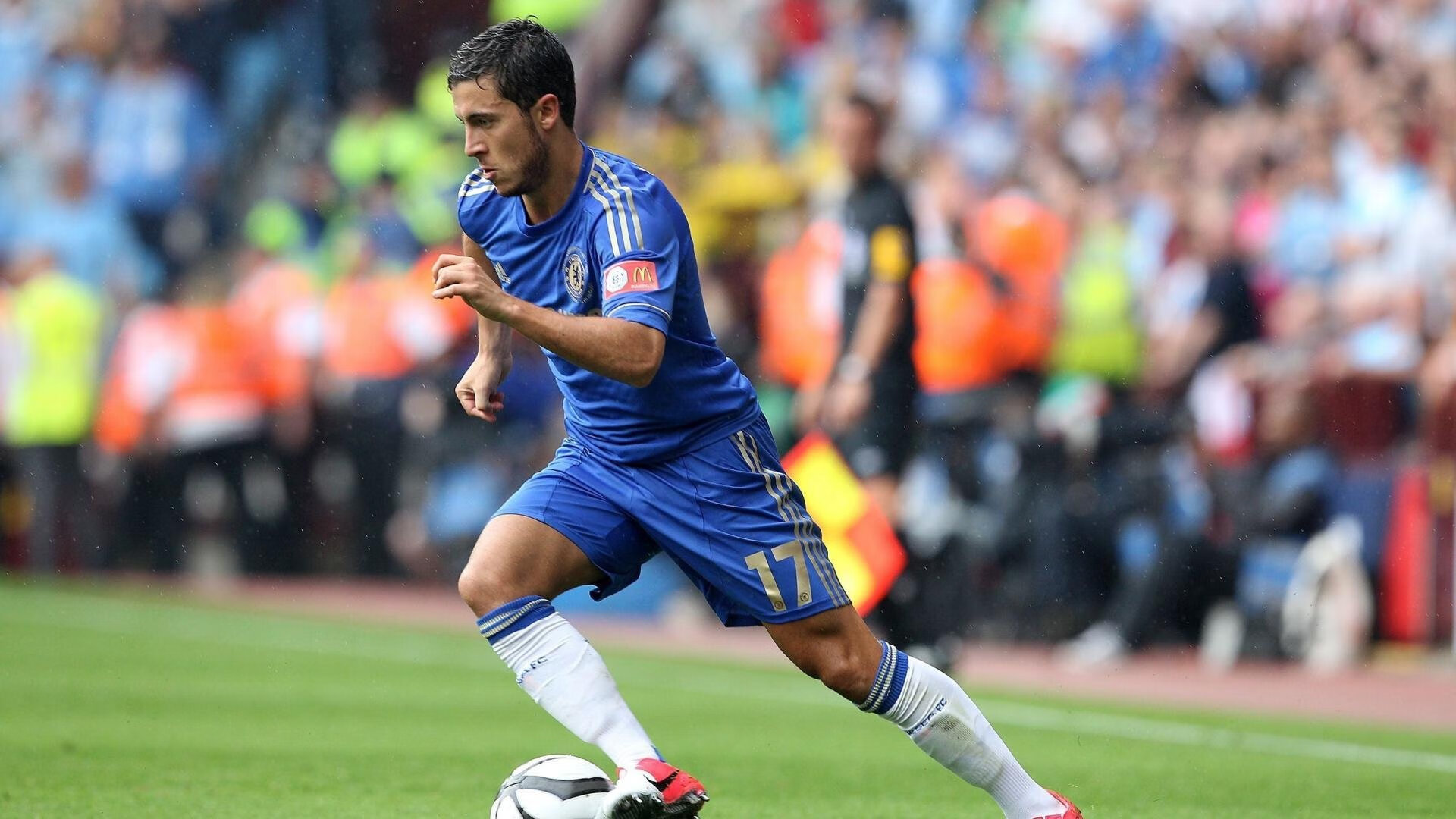 中国足球专家解读战术趋势,国足技战术分析