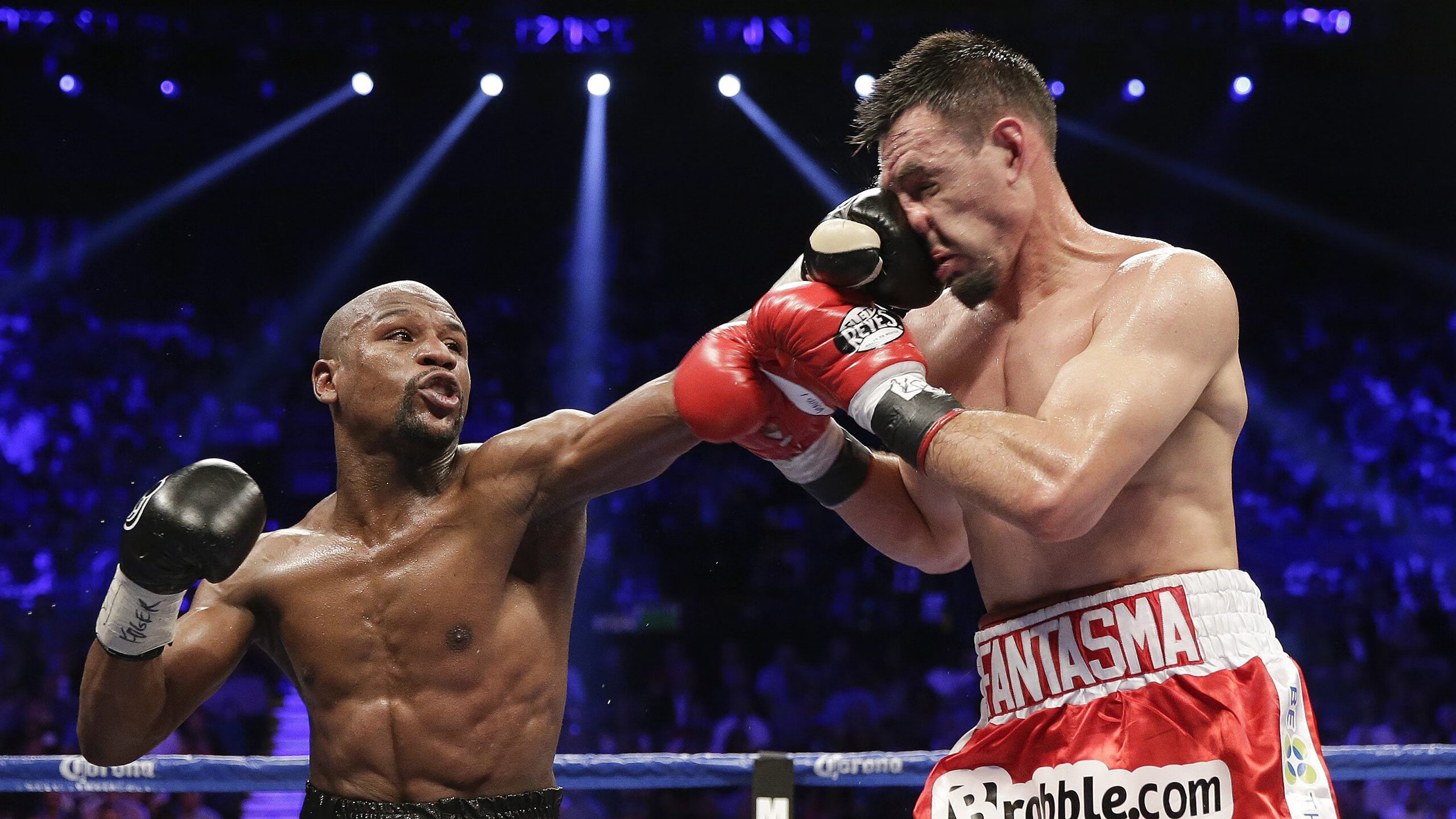 乐鱼电竞在线平台-圆规重生！贝蒂斯赚大了，安东尼半场2球1助！已成为球队核心，安东尼贝内特